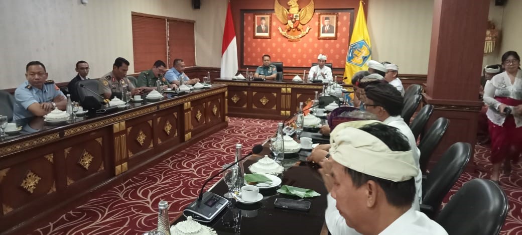 Sesjen Wantannas Dan Kedeputian Pengembangan Tinjau Bali Untuk Rumuskan Kebijakan Pembangunan Ekonomi Nasional