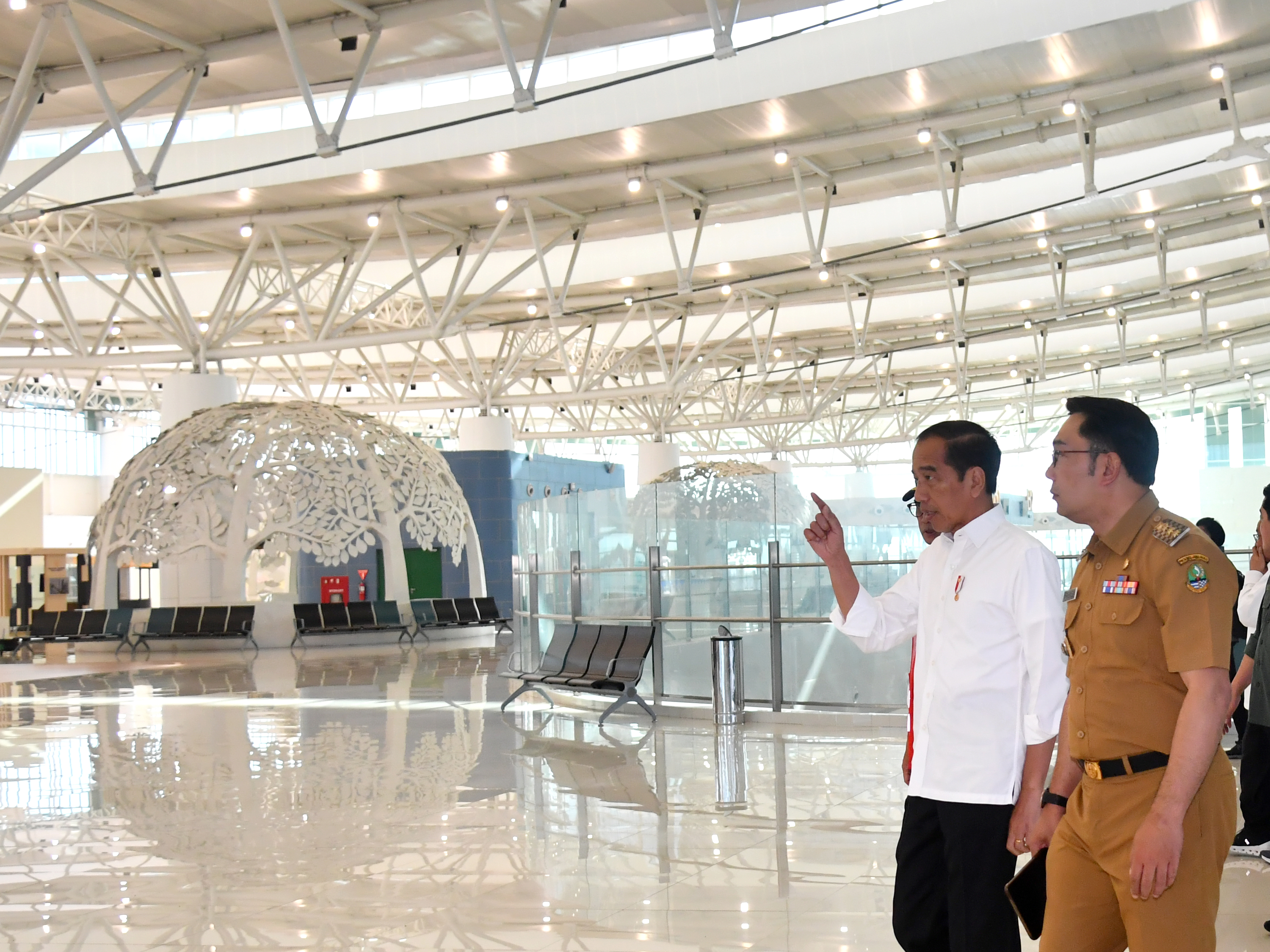 Presiden Jokowi Apresiasi Peningkatan Aktivitas di Bandara Internasional Kertajati