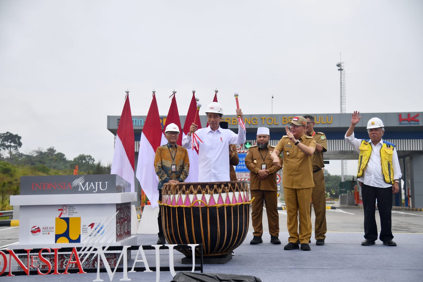 Presiden Jokowi Resmikan Jalan Tol Ruas Bengkulu-Taba Penanjung