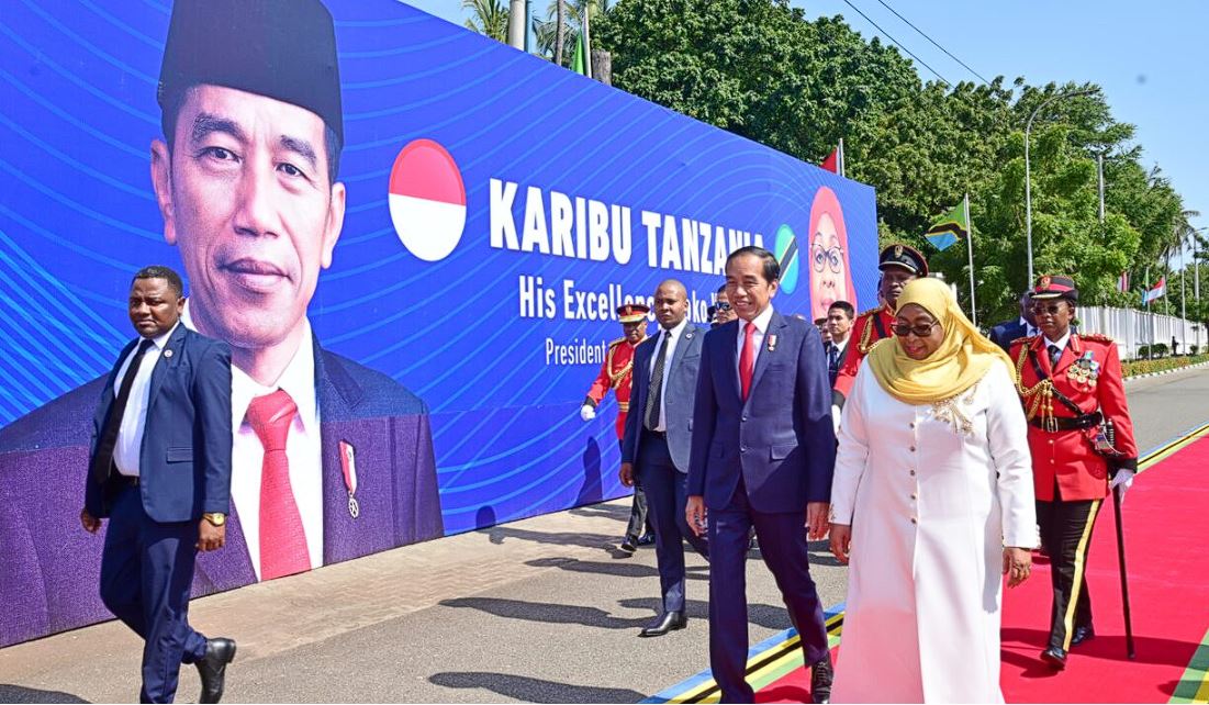 Hari Ketiga di Afrika, Presiden Jokowi Bertemu dengan Presiden Tanzania