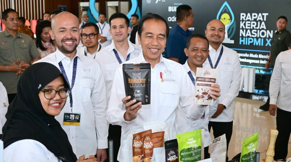 Presiden Tegaskan Hilirisasi Tidak Hanya untuk Industri Besar tetapi Juga UKM