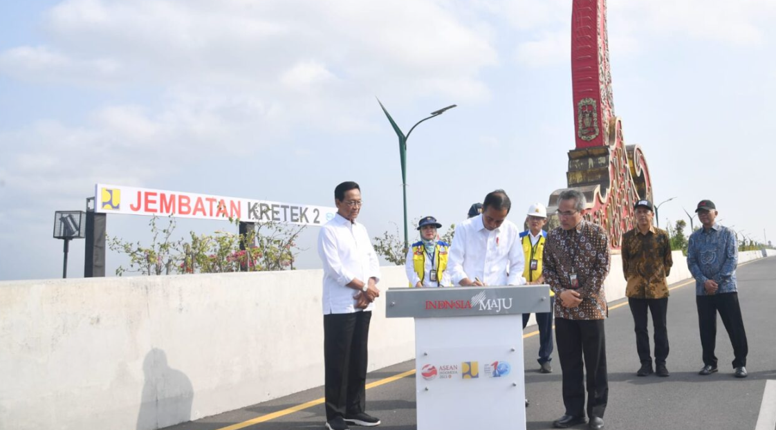 Presiden Jokowi Resmikan Jembatan Kretek 2 di Kabupaten Bantul