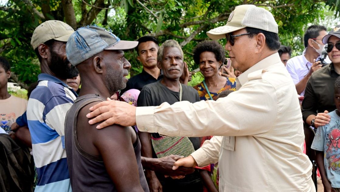 Presiden Prabowo Tinjau Infrastruktur Areal Lumbung Pangan di Wanam, Merauke