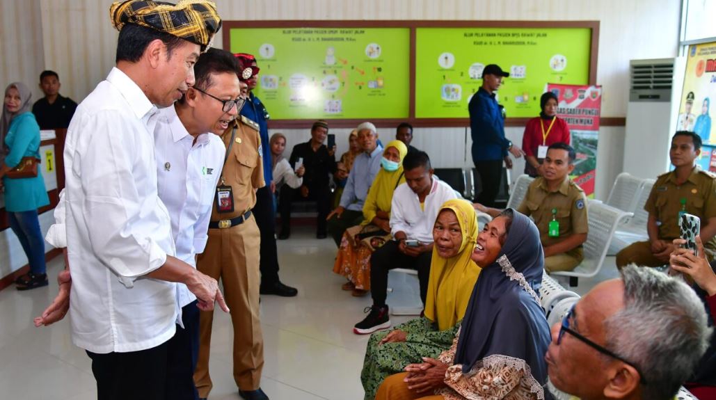 Presiden Jokowi Tinjau Pelayanan Kesehatan di RSUD Baharuddin Kabupaten Muna