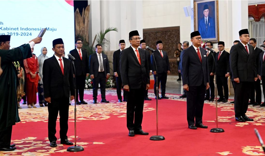 Presiden Jokowi Rombak Kabinet dan Lantik Sejumlah Pejabat Baru