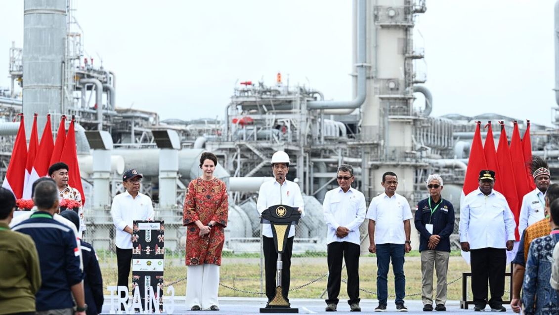 Presiden Joko Widodo Resmikan PSN Tangguh Train 3 di Teluk Bintuni