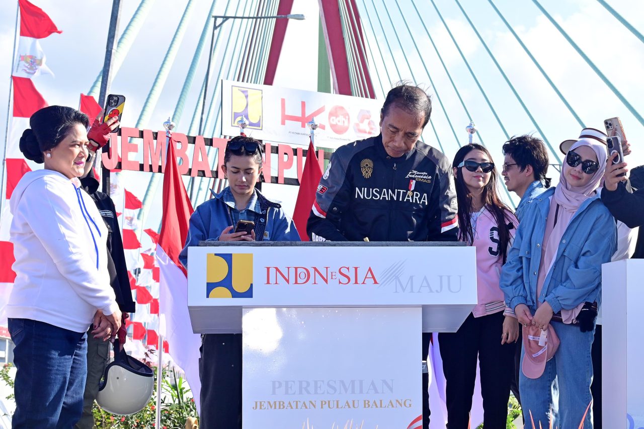 Resmikan Jembatan Pulau Balang, Presiden Jokowi: Dukung Konektivitas di Kaltim