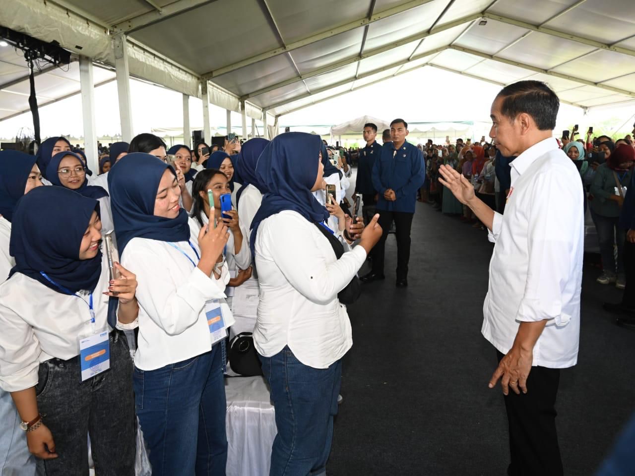 Presiden Jokowi Apresiasi Sambutan Baik UMKM Terhadap Program Mekaar