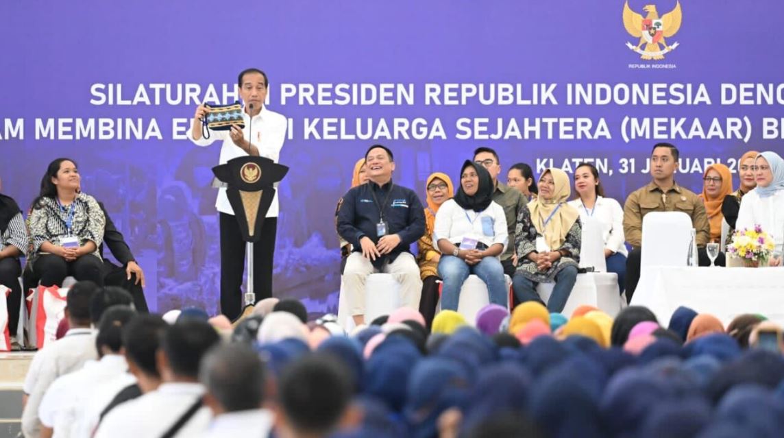 Presiden Jokowi Optimistis Jutaan Nasabah PNM Mekaar Naik Kelas