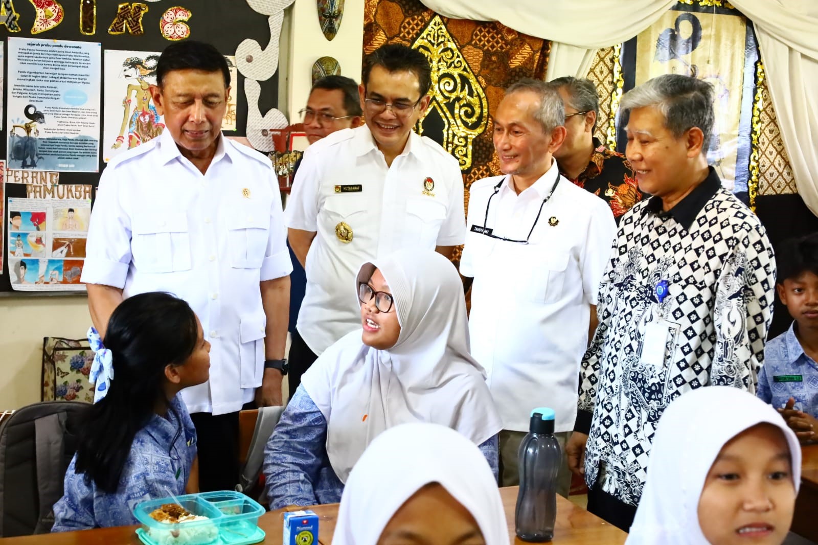 Mitigasi Dan Uji Coba Makan Bergizi Gratis Oleh Tim Wantannas Dan Wantimpres Untuk Keberlanjutan Program Nasional